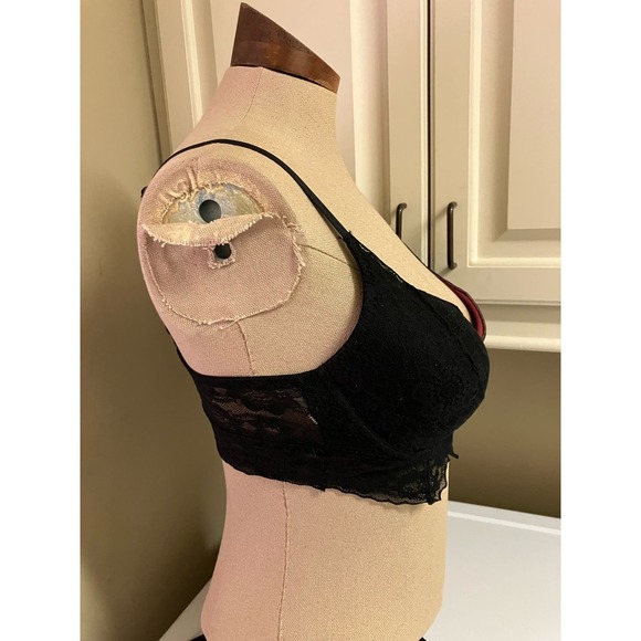 PINK by Victoria’s Secret Black Lace Bralette size L Lacy Padded  Underwire - Picture 4 of 9